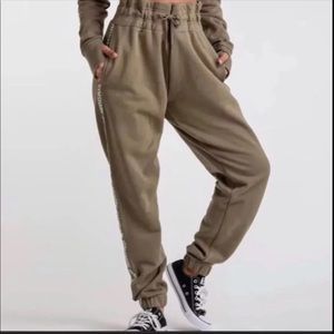 Gymshark oversized joggers khaki